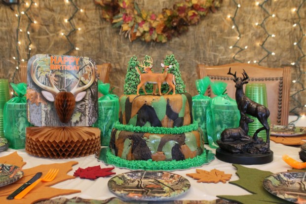 Duck Dynasty Hunting Theme Birthday Party Camoflage Cake HappyandBlessedHome