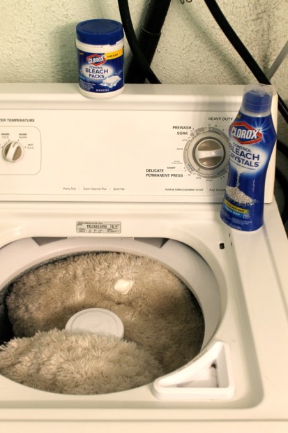 Clorox Bleach Crystals easy to use in the wash