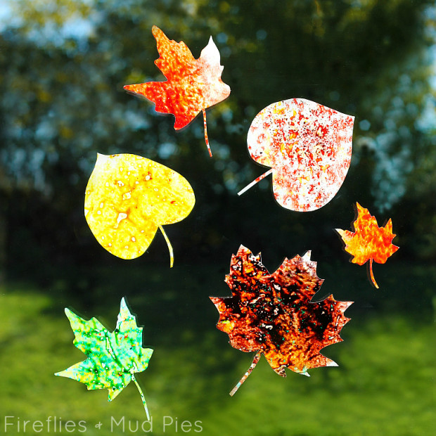 Melted-Crayon-Suncatcher-Craft-for-Kids-—-Fireflies-and-Mud-Pies