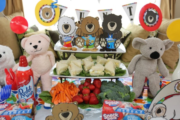 Egg Salad Sandwiches, fresh fruits and veggies and fun bear snacks are pefect for a bear hunt