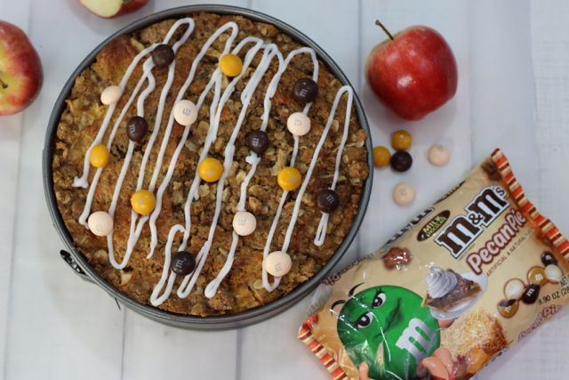 Decorate for a tasty topping to this Apple Streusel Crumble Coffee Cake holiday dessert