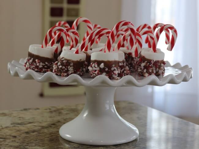 Easy Recipe: Chocolate Dipped Marshmallow Candy Canes