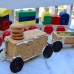 How to Make a Graham Cracker Cookie Train Recipe