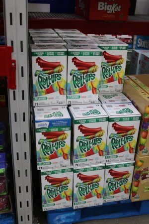 How to Raise Money for your Child's School through Box Tops at Sam's Club with Fruit Roll Ups Vertical